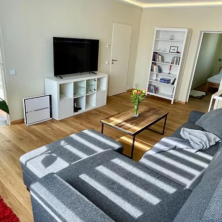 Zentrumsnahe Leipzig-Apartments, Nahe Ufz Und Bmw Inkl Parkplatz Und Fahrraeder Exterior photo
