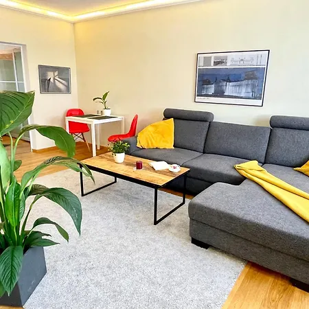 Zentrumsnahe Leipzig-Apartments, Nahe Ufz Und Bmw Inkl Parkplatz Und Fahrraeder Room photo